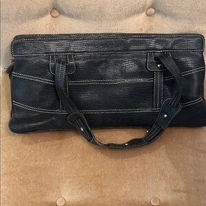 Elegant Black Snake-skin Look Leather Bag